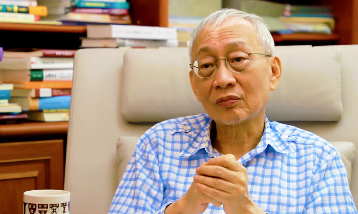 Nhà sử học Hoàng Tiến Hưng nhớ về sư phụ Dư Anh Thời: Hai bóng dáng đồng hành trên con đường học thuật cô độc